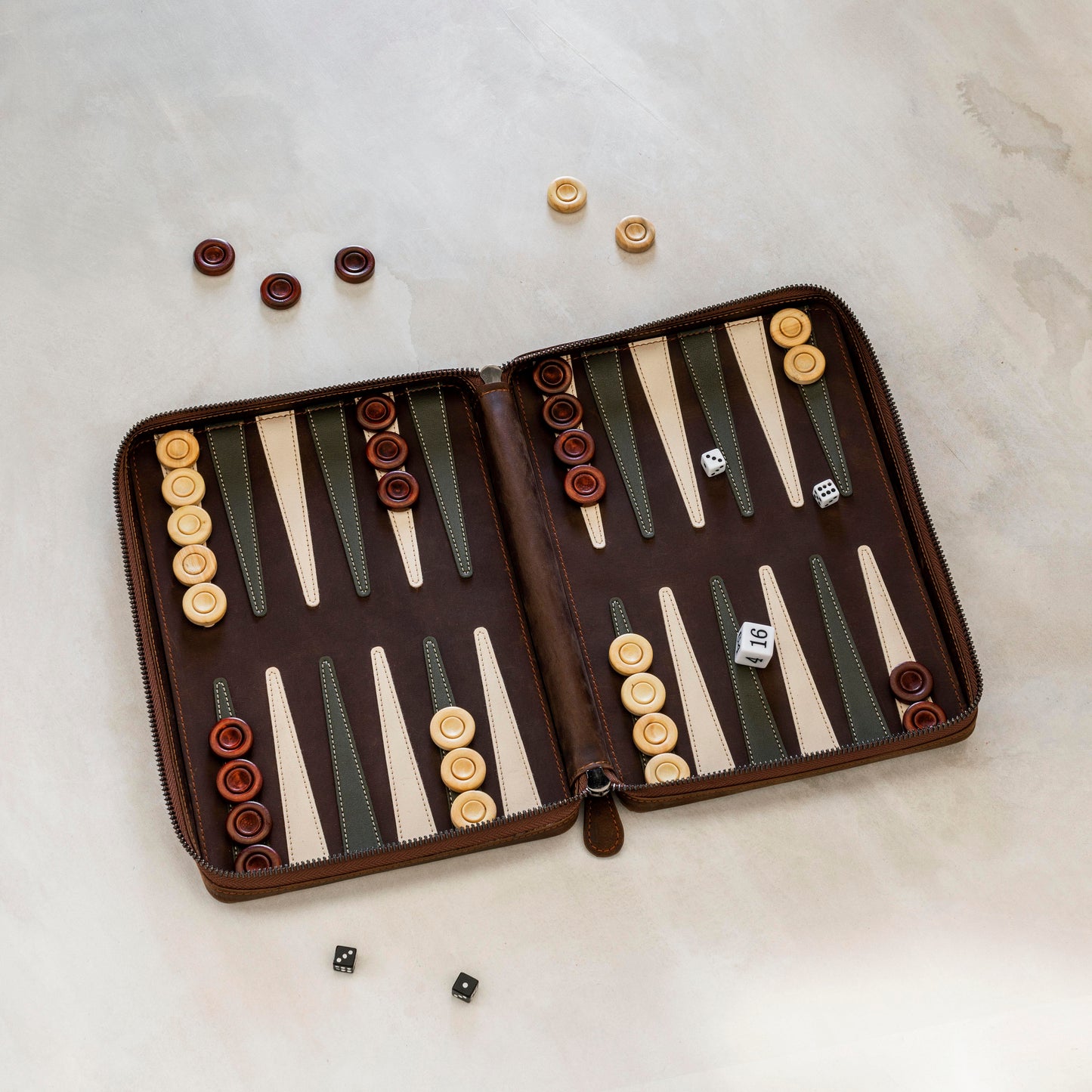 Deluxe Leather Backgammon Set - Vintage Edition Tobacco - Travel