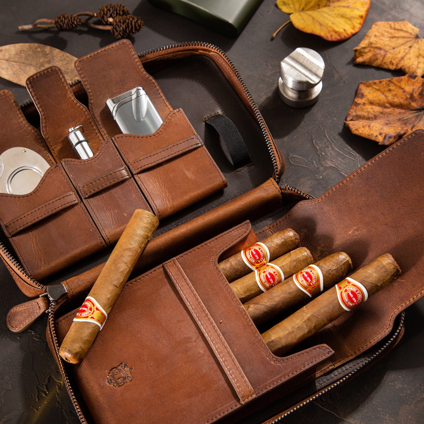 Crown & Tiger Cigar Case