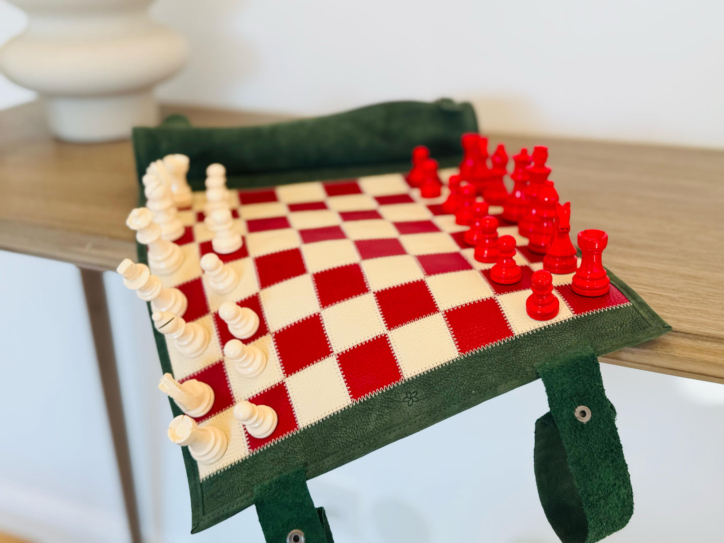 Roll Up Magnetic Leather Chess Set - Bella Italia