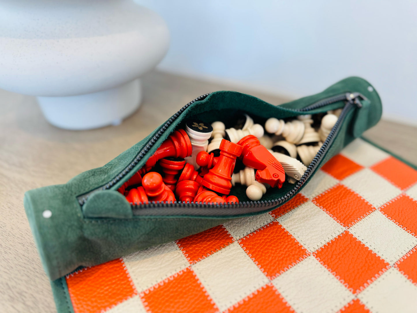 Roll Up Magnetic Leather Chess Set - Eire