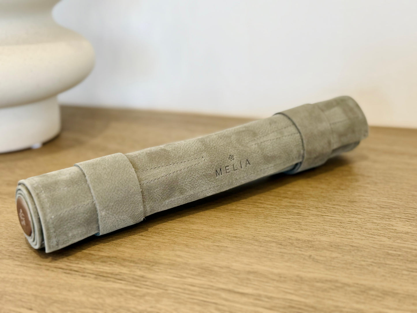 Roll up Leather Backgammon Set - Champagne