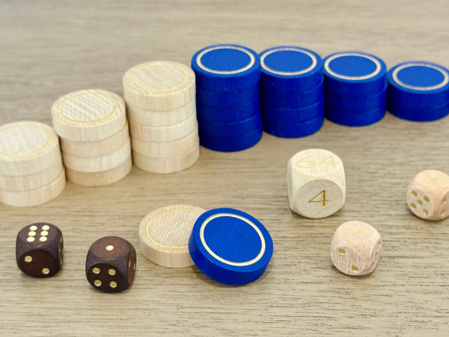 Checkers - 23mm Wood Set, with gold accents