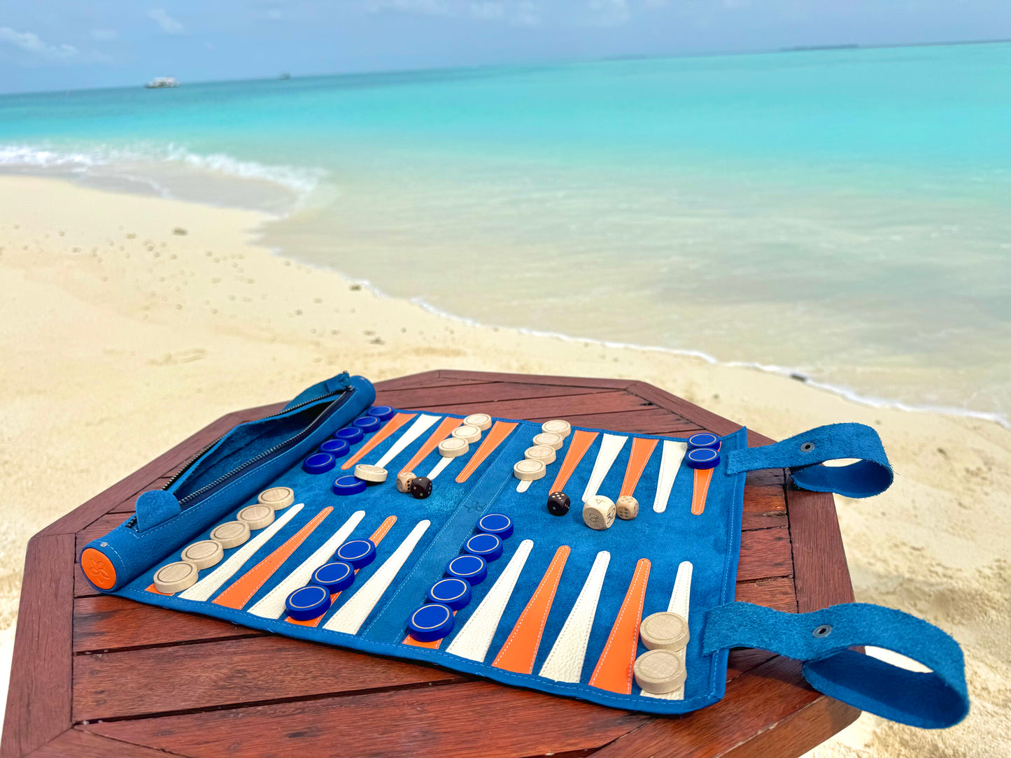 Roll up Leather Backgammon Set - Tropicana