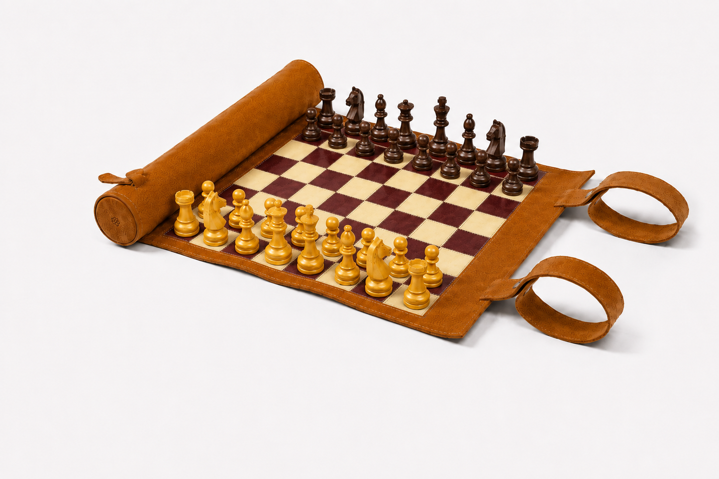 Aufrollbares magnetisches Schachspiel aus Leder – Whiskey