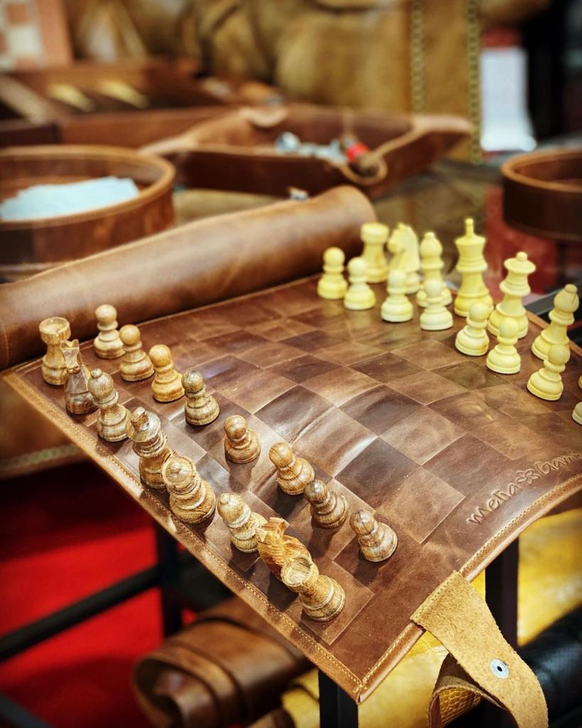 Roll Up Leather Chess Set - Magnet Option - Tobacco