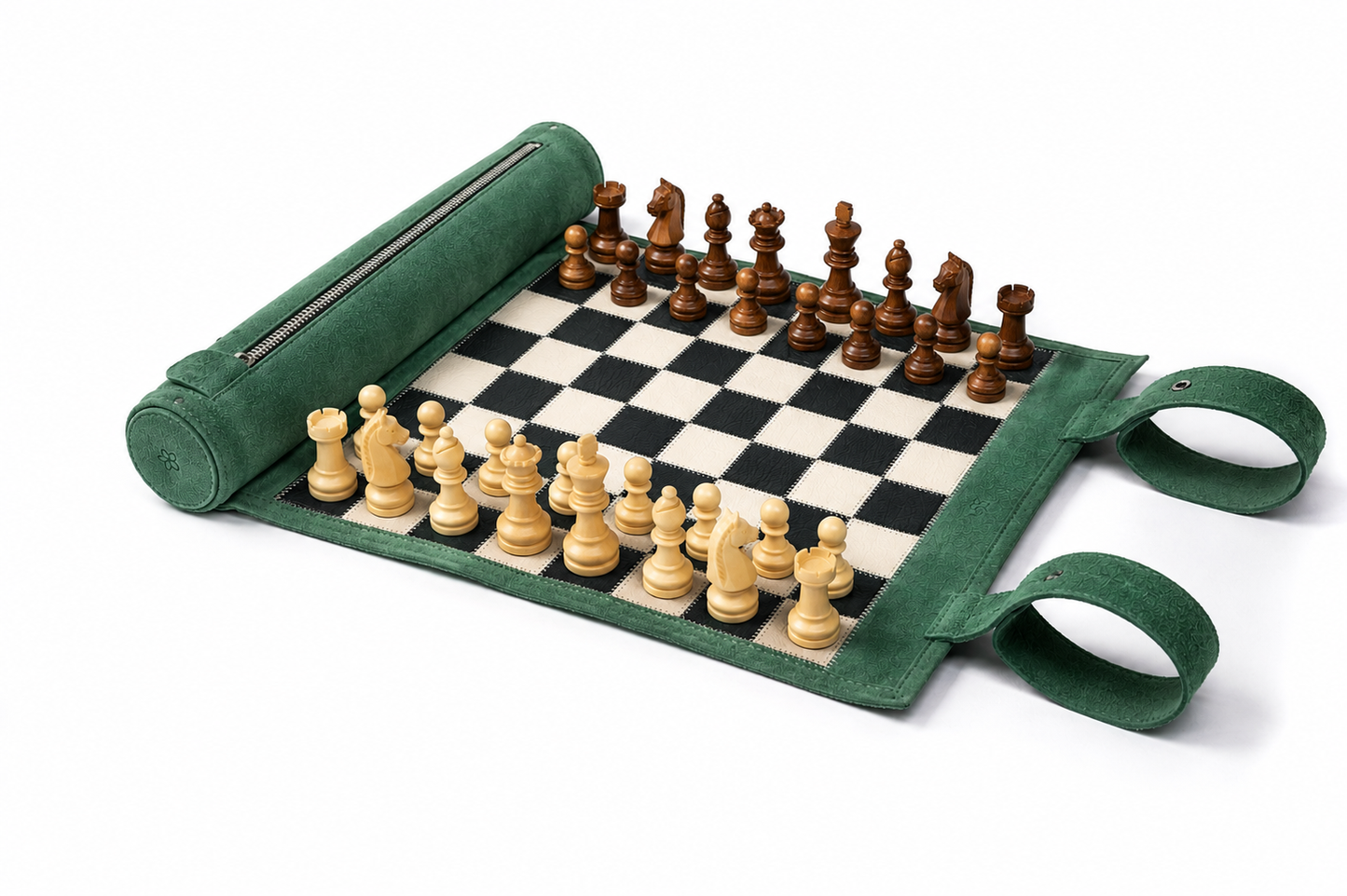 Genève magnetic leather chess set with optional hand-lacquered black and white chess pieces